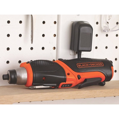 Аккумуляторная отвёртка BLACK+DECKER CS3653LC