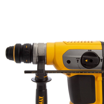 Перфоратор DeWALT D25417KT
