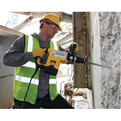 Отбойный молоток DeWALT D25831K