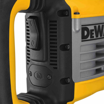Отбойный молоток DeWALT D25951K