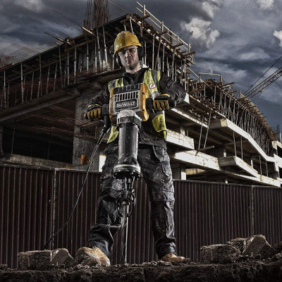 Отбойный молоток DeWALT D25981