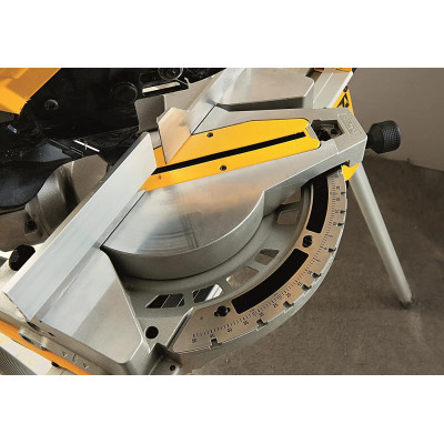 Торцювально-циркулярна пила DeWALT D27113