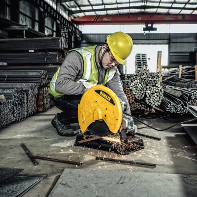 Монтажная пила DeWALT D28730