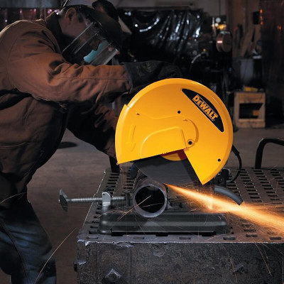 Монтажная пила DeWALT D28730