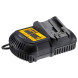 Набор DeWALT XR зарядное устройство 10.8-18 В, аккумуляторы 3 шт Li-Ion 18 В 5 Ач DCB105P3
