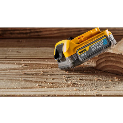 Аккумулятор DeWALT XR PowerStack Li-Ion 18 В 1.7 Ач DCBP034