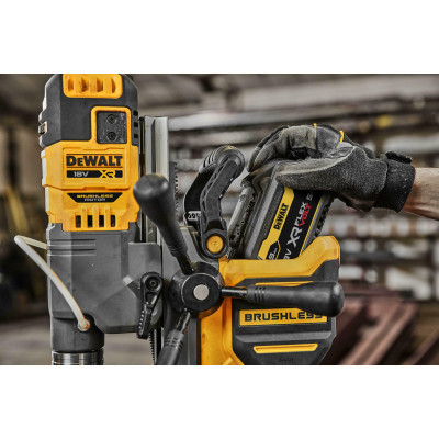 Акумуляторний дриль на магнітній станині DeWALT DCD1623N без АКБ