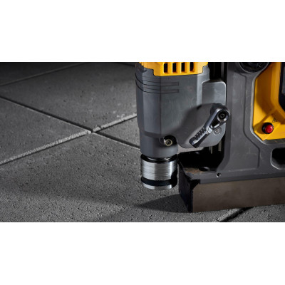 Акумуляторний дриль на магнітній станині DeWALT DCD1623N без АКБ
