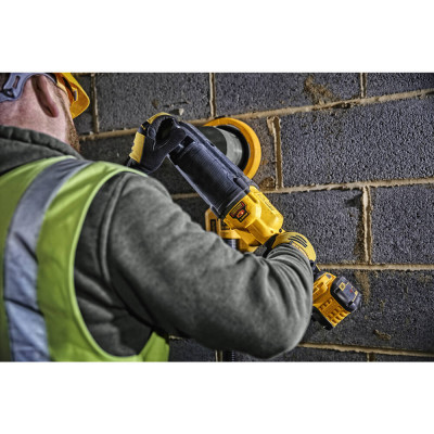 Дрель аккумуляторная DeWALT DCD470N без АКБ