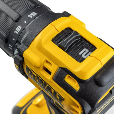 Дрель-шуруповёрт ударная аккумуляторная DeWALT DCD709P2T