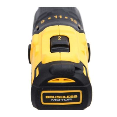 Аккумуляторная ударная дрель-шуруповёрт DeWalt DCD778S2T