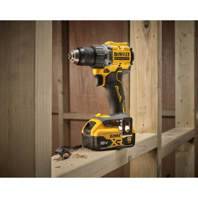 Дрель-шуруповёрт аккумуляторная DeWALT DCD794P2T