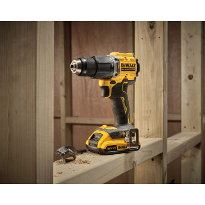 Дриль-шуруповерт ударний акумуляторний DeWALT DCD799D2T