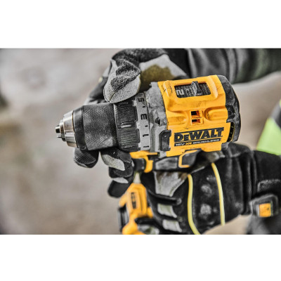 Дриль-шуруповерт акумуляторний + подарунок DeWALT DCD800H2T+DCF840N