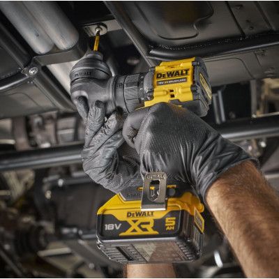 Дриль-шуруповерт акумуляторний зі змінними насадками DeWALT DCD803M1T