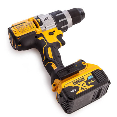 Аккумуляторная ударная дрель-шуруповёрт DeWALT DCD997P2B