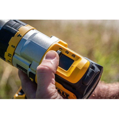 Дрель-шуруповёрт ударная аккумуляторная DeWALT DCD999X1