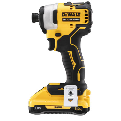 Винтовёрт ударный аккумуляторный DeWALT DCF809L2T_1