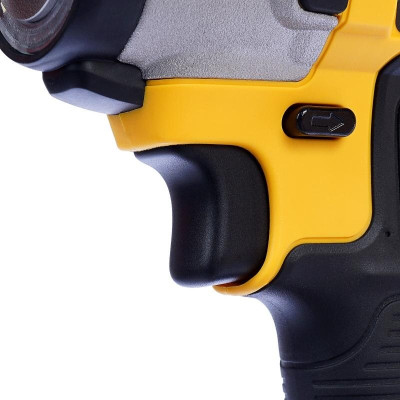 Акумуляторний гвинтоверт DeWalt DCF815D2