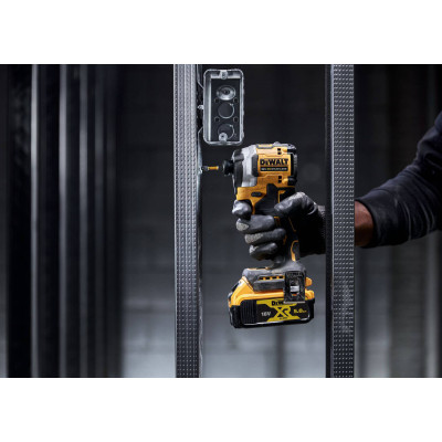 Винтовёрт ударный аккумуляторный бесщёточный DeWALT DCF850P2T