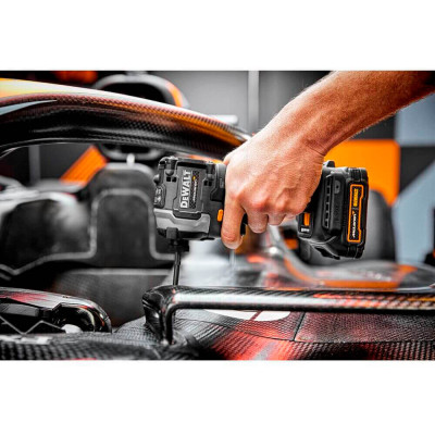 Винтовёрт аккумуляторный DeWALT McLaren F1 TEAM LIMITED EDITION DCF85ME2GT