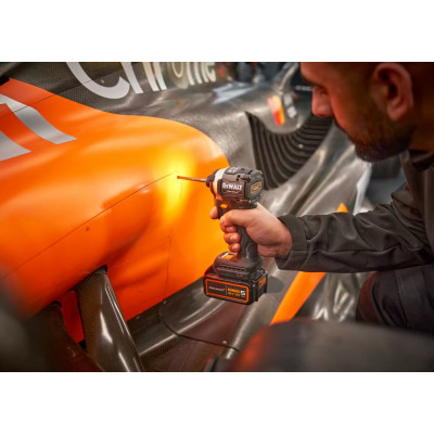 Винтоверт ударный аккумуляторный DeWALT McLaren F1 TEAM LIMITED EDITION DCF85MP2T