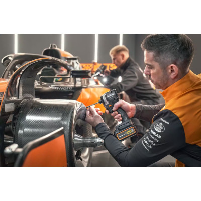 Винтоверт ударный аккумуляторный DeWALT McLaren F1 TEAM LIMITED EDITION DCF85MP2T