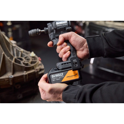 Гвинтоверт ударний акумуляторний DeWALT McLaren F1 TEAM SPECIAL EDITION DCF86MP1T