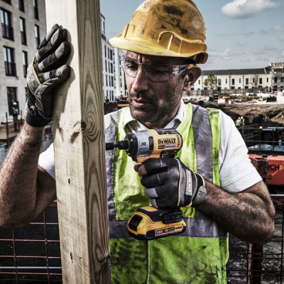 Акумуляторний гвинтоверт DeWALT DCF886N без АКБ