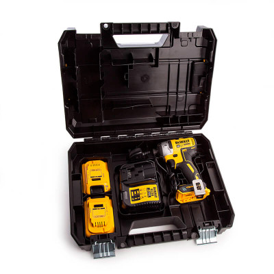 Акумуляторный гвинтоверт DeWALT DCF888D2B