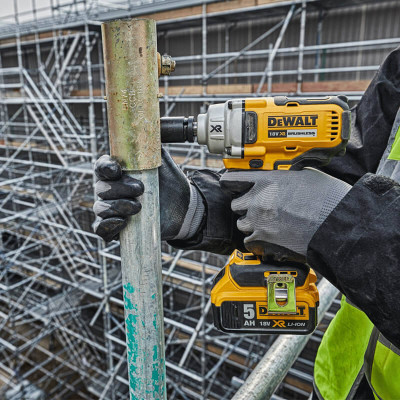 Гайковерт ударний акумуляторний DeWALT DCF894P2