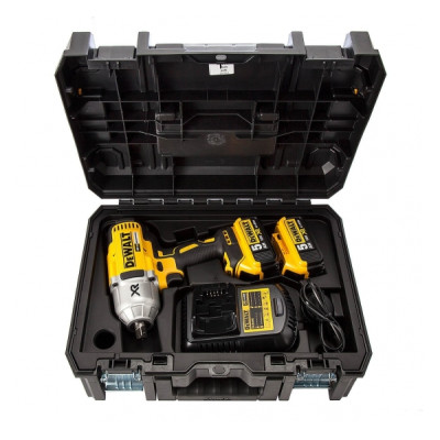 Акумуляторний гайковерт DeWALT XR DCF899P2