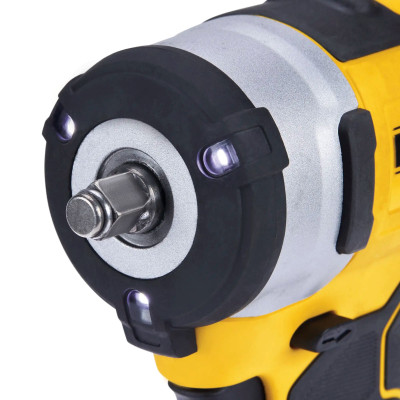 Гайковёрт ударный аккумуляторный DeWALT DCF903P2