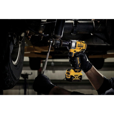 Гайковёрт ударный аккумуляторный DeWALT DCF903P2