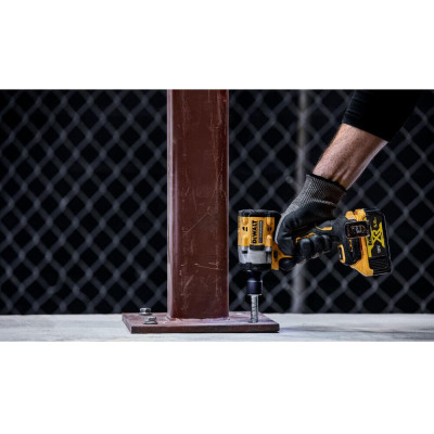 Гайковерт ударний акумуляторний безщітковий DeWALT DCF923N без АКБ