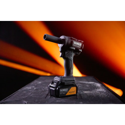 Гайковерт ударний акумуляторний DeWALT McLaren F1 TEAM SPECIAL EDITION DCF92MP2T