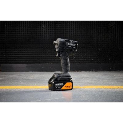 Гайковерт ударний акумуляторний DeWALT McLaren F1 TEAM SPECIAL EDITION DCF92MP2T