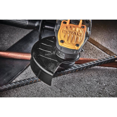 Угловая шлифмашина аккумуляторная DeWALT DCG409NT без АКБ
