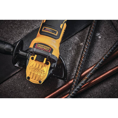 Угловая шлифмашина аккумуляторная DeWALT DCG409T1
