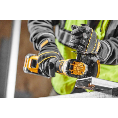 Угловая шлифмашина аккумуляторная DeWALT DCG409VSN без АКБ