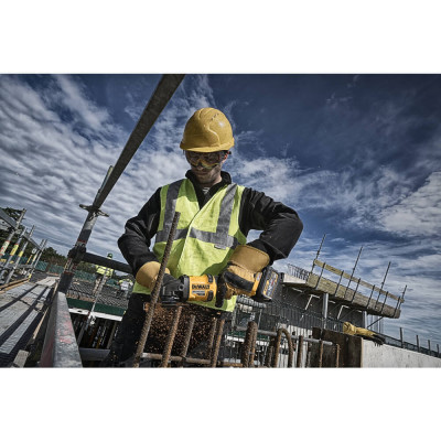 Акумуляторна кутова шліфмашина DeWalt XR FLEXVOLT DCG414NT