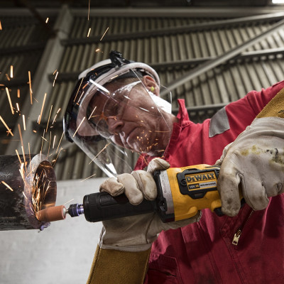 Прямая шлифмашина аккумуляторная DeWALT DCG426P2