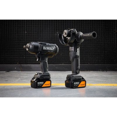 Набор аккумуляторных инструментов DeWALT McLaren F1 TEAM SPECIAL EDITION DCK2225MP2T