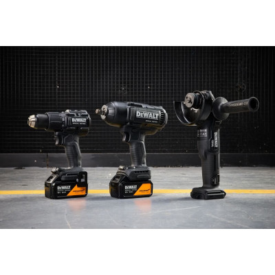 Набір акумуляторних інструментів DeWALT McLaren F1 TEAM SPECIAL EDITION DCK3222MP2T