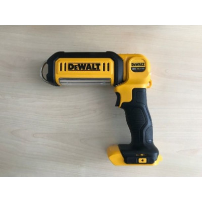 Ліхтар акумуляторний світлодіодний DeWALT DCL050 без АКБ