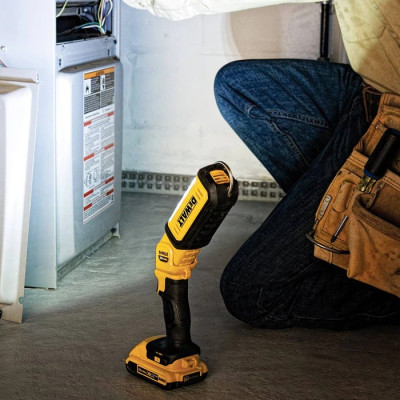 Ліхтар акумуляторний світлодіодний DeWALT DCL050 без АКБ