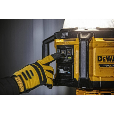 Фонарь светодиодный аккумуляторный DeWALT DCL074 без АКБ