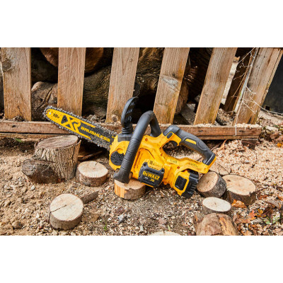 Ланцюгова пила акумуляторна DeWALT DCM565P1