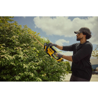 Кусторез аккумуляторный DeWALT DCMHT562N без АКБ