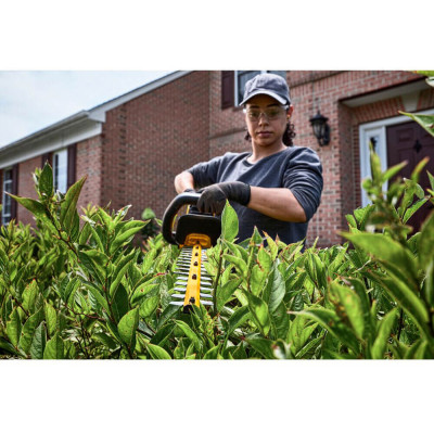 Кусторез аккумуляторный DeWALT DCMHT573N без АКБ